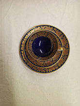 Load image into Gallery viewer, Vintage Hutschenreuther Cups, Saucers and Bread Plates