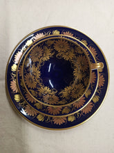 Load image into Gallery viewer, Vintage Hutschenreuther Cups, Saucers and Bread Plates