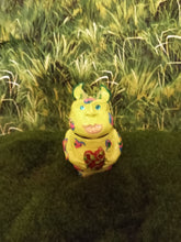 Load image into Gallery viewer, Yellow Baby "Butz" Monster Decorative Jar