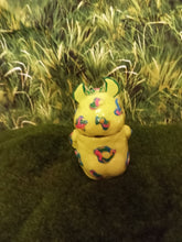 Load image into Gallery viewer, Yellow Baby "Butz" Monster Decorative Jar