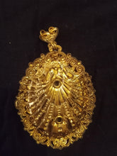 Load image into Gallery viewer, Vintage Oval Brown Glass Intaglio Cameo Pendant
